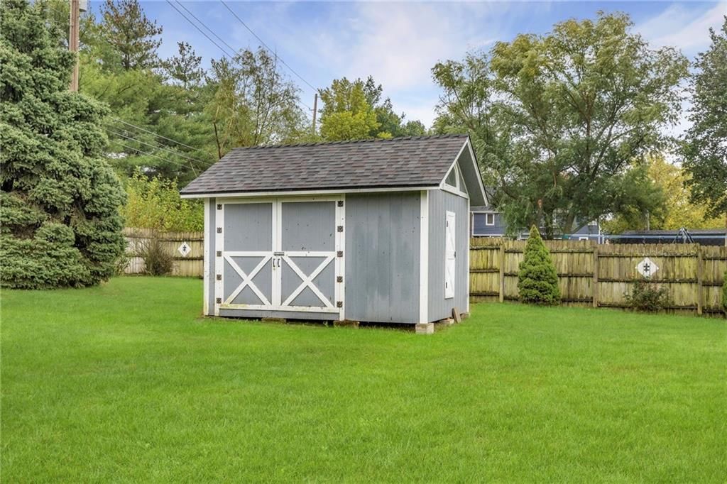 5625 Meadow View Drive — photo 26