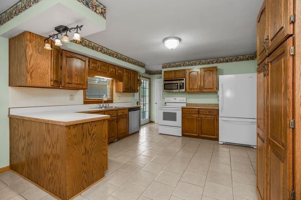 8620 Thorp Street — photo 8