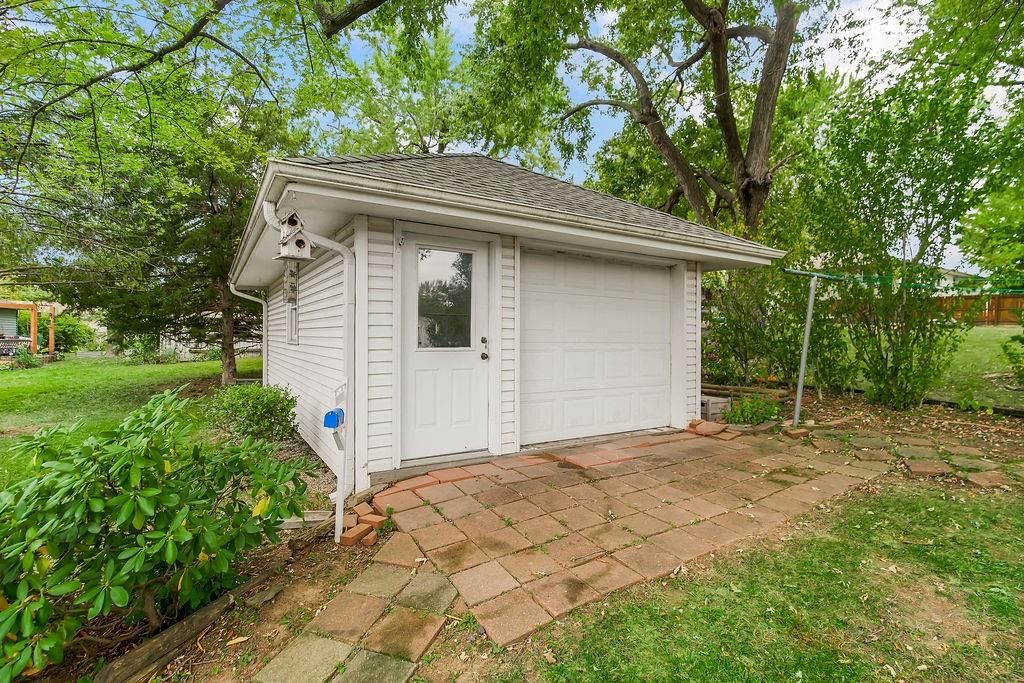 8620 Thorp Street — photo 26