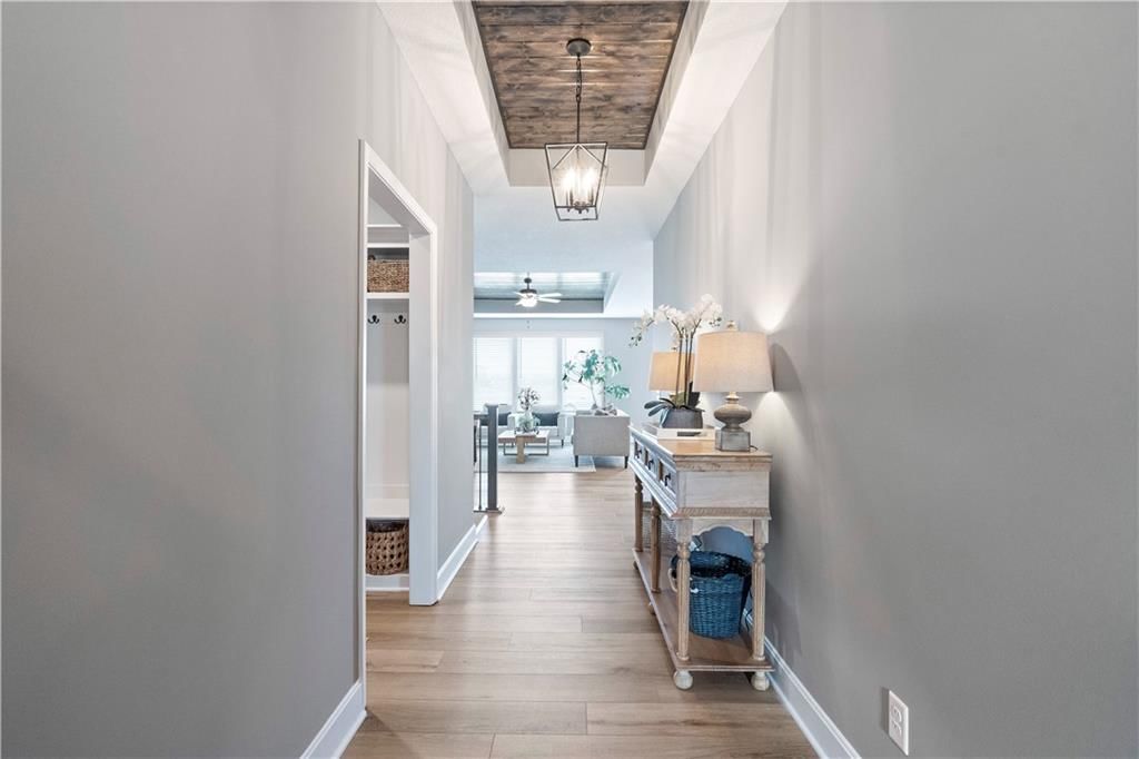 405 SW Redbud Court — photo 5