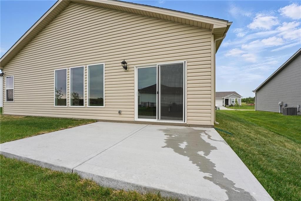 404 SW Mulberry Court — photo 25