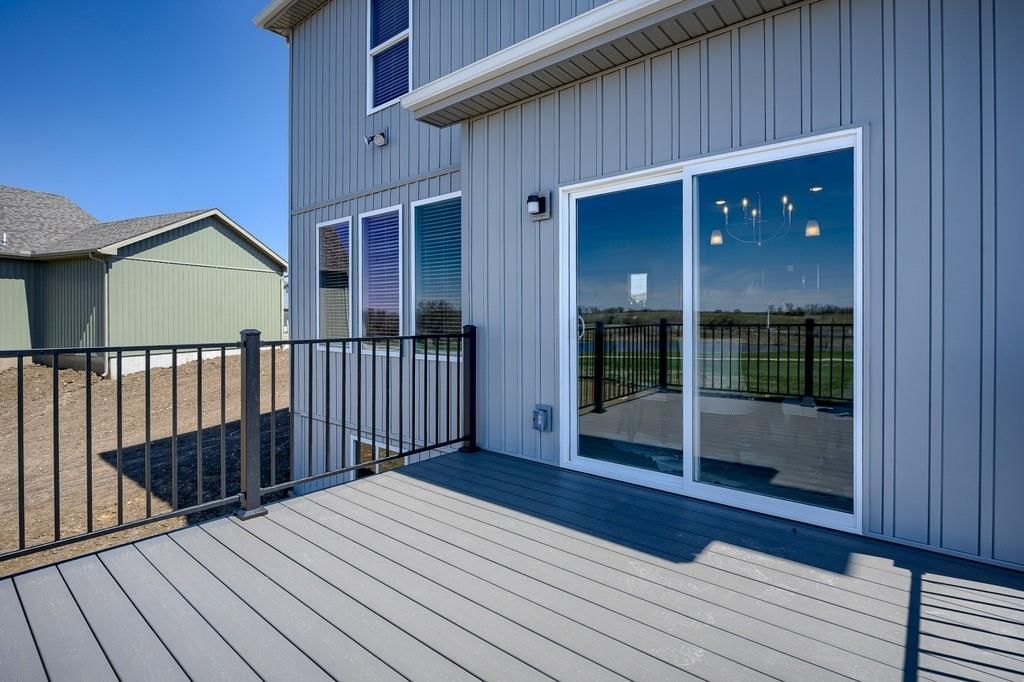 413 SW Mulberry Court — photo 32