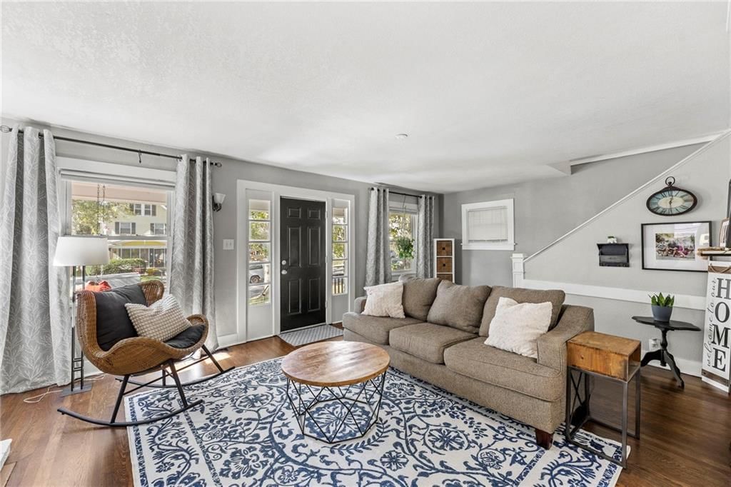 Photo 5 of 43 - 317 N 15TH Street