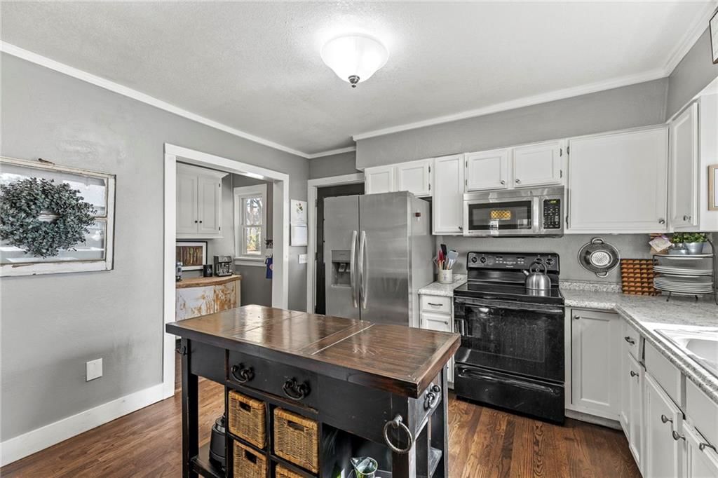 Photo 13 of 43 - 317 N 15TH Street
