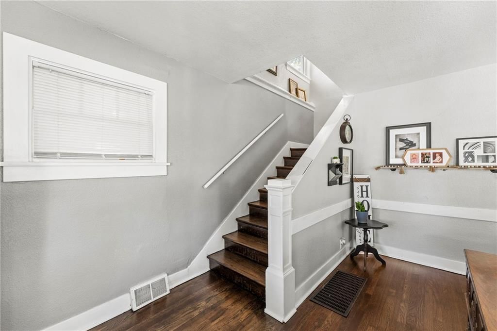 Photo 25 of 43 - 317 N 15TH Street