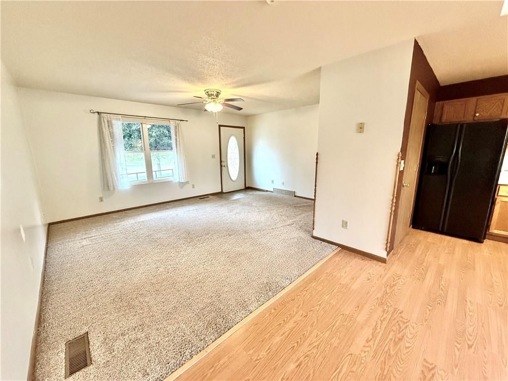 949 S MARKET Street — photo 5