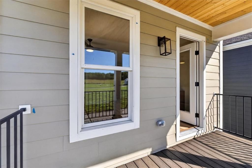 Photo 8 of 40 - 23706 E 11th Street S, Blue Springs, MO 64056