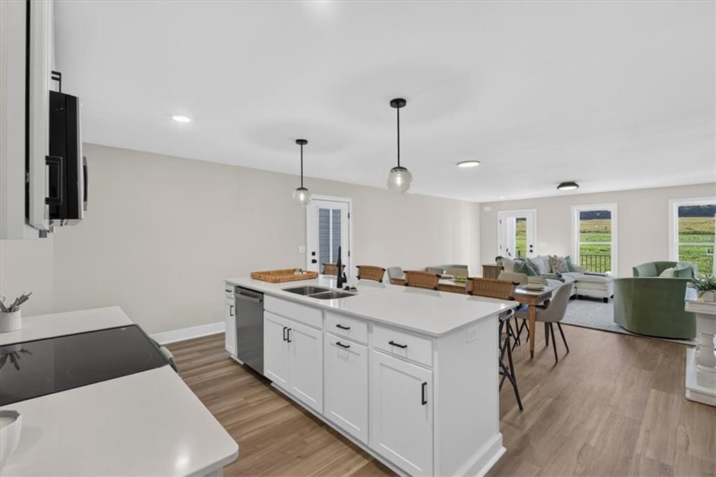 Photo 19 of 40 - 23706 E 11th Street S, Blue Springs, MO 64056