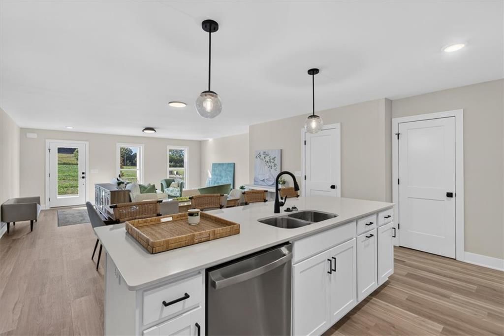 Photo 20 of 40 - 23706 E 11th Street S, Blue Springs, MO 64056
