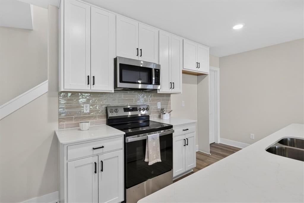 Photo 22 of 40 - 23706 E 11th Street S, Blue Springs, MO 64056