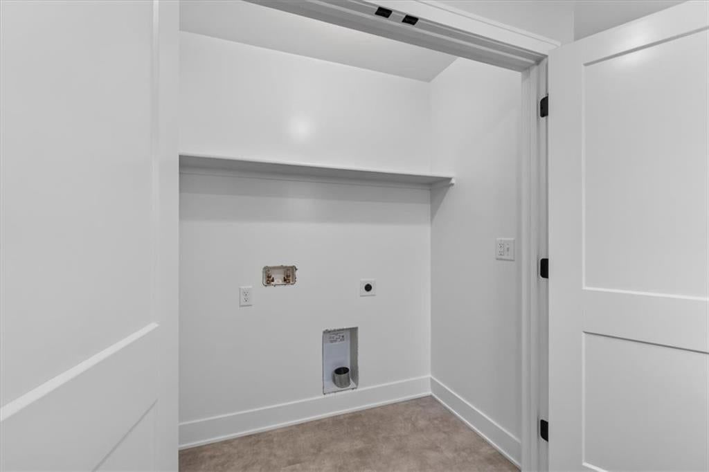 Carpet at 23706 E 11th Street S, Blue Springs, MO 64056