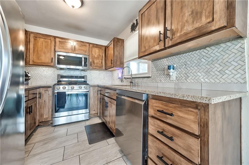 Photo 8 of 25 - 316 Springdale Street