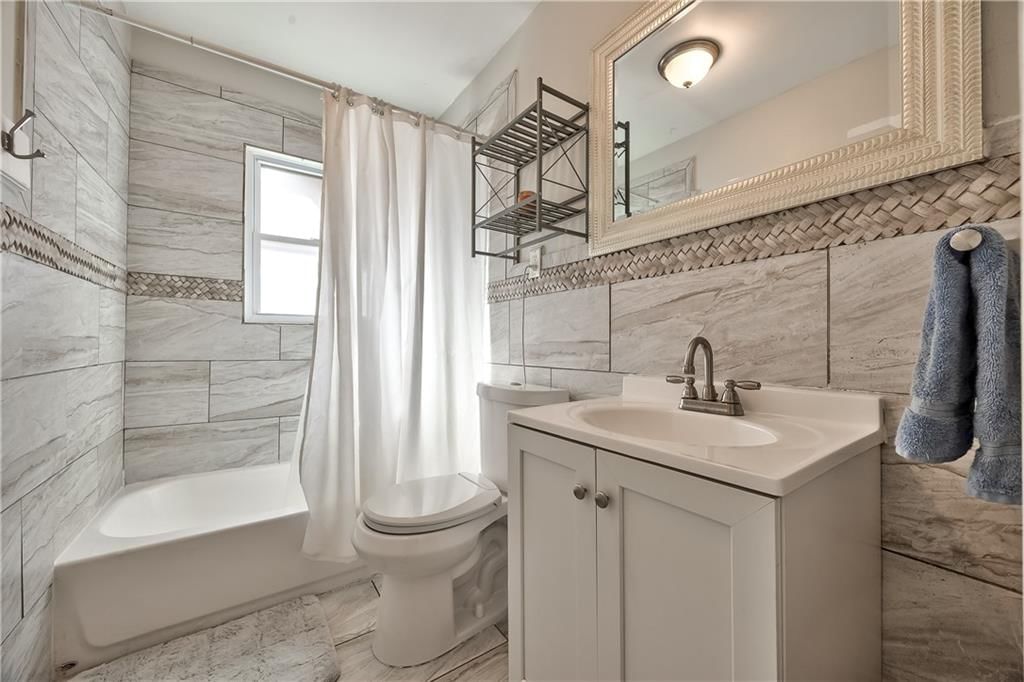 Photo 14 of 25 - 316 Springdale Street