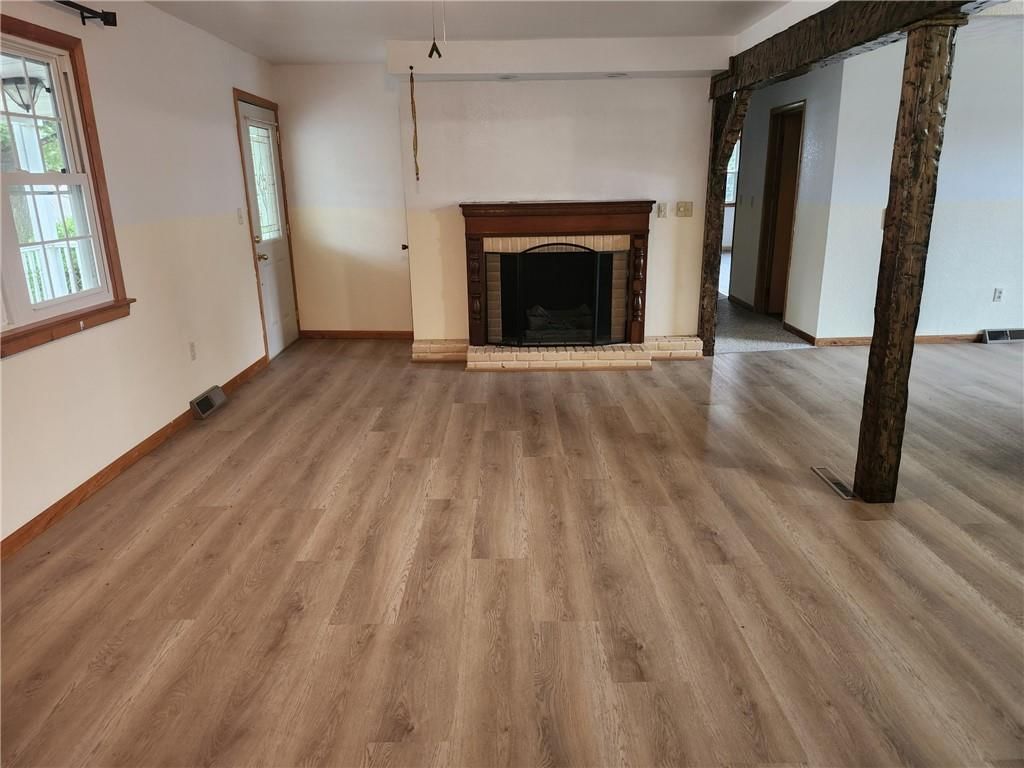 1745 Lake Trenton Drive — photo 2