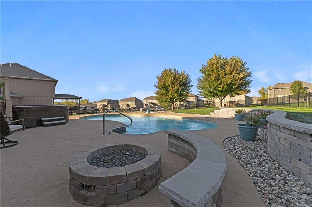 1214 High Ridge Court — photo 45
