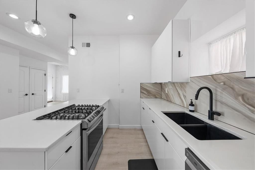 1228 Olive Street — photo 6