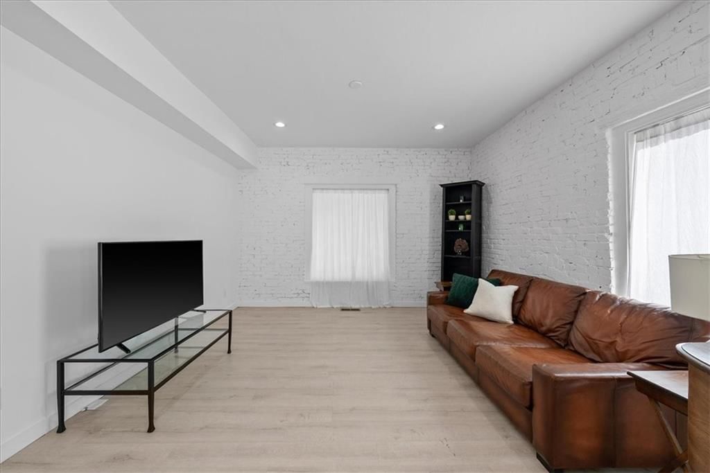 1228 Olive Street — photo 7