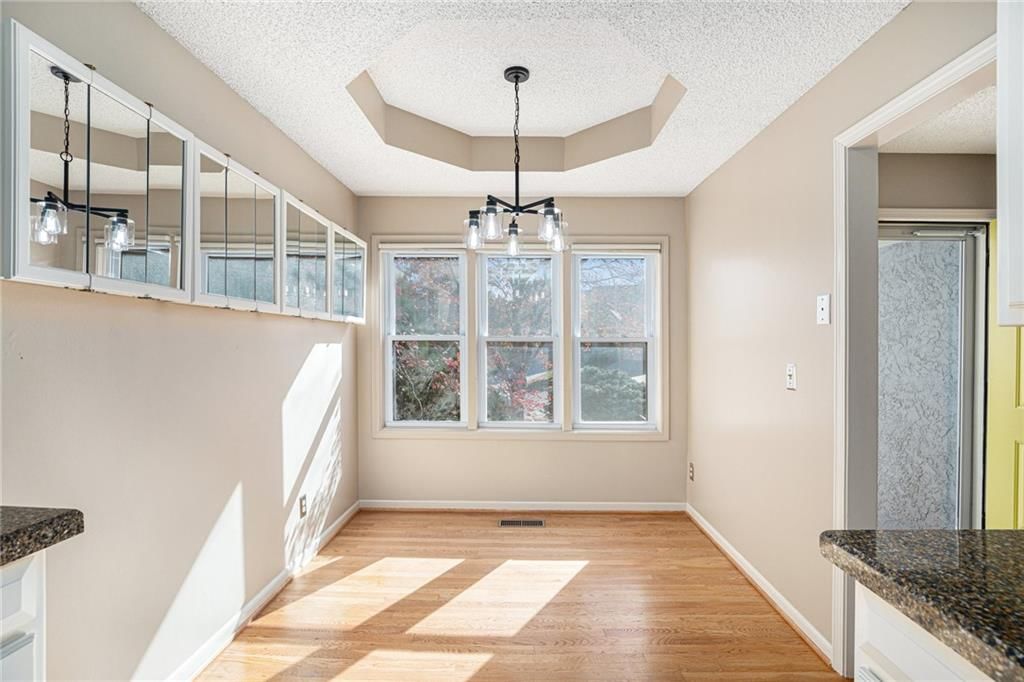12605 Glenwood Street — photo 14