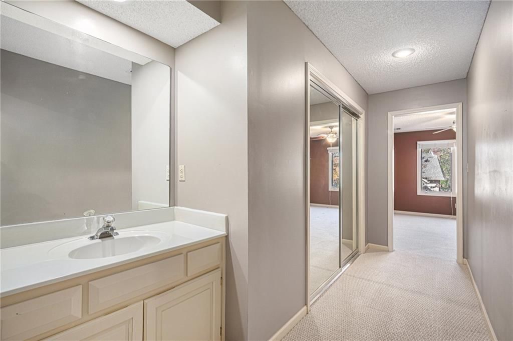 12605 Glenwood Street — photo 22