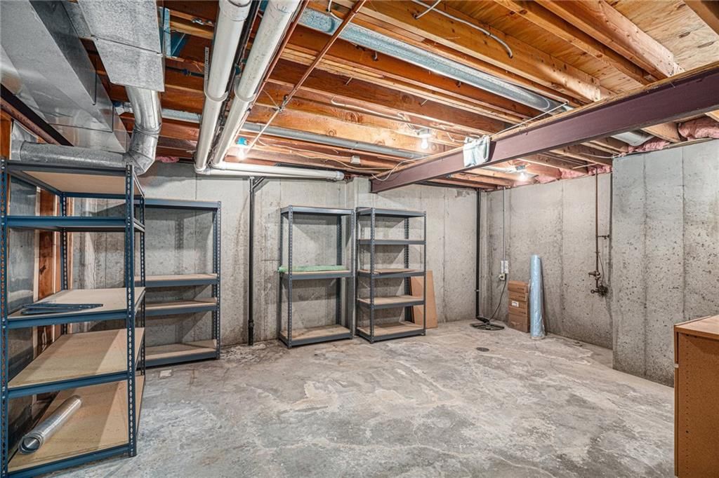 12605 Glenwood Street — photo 30