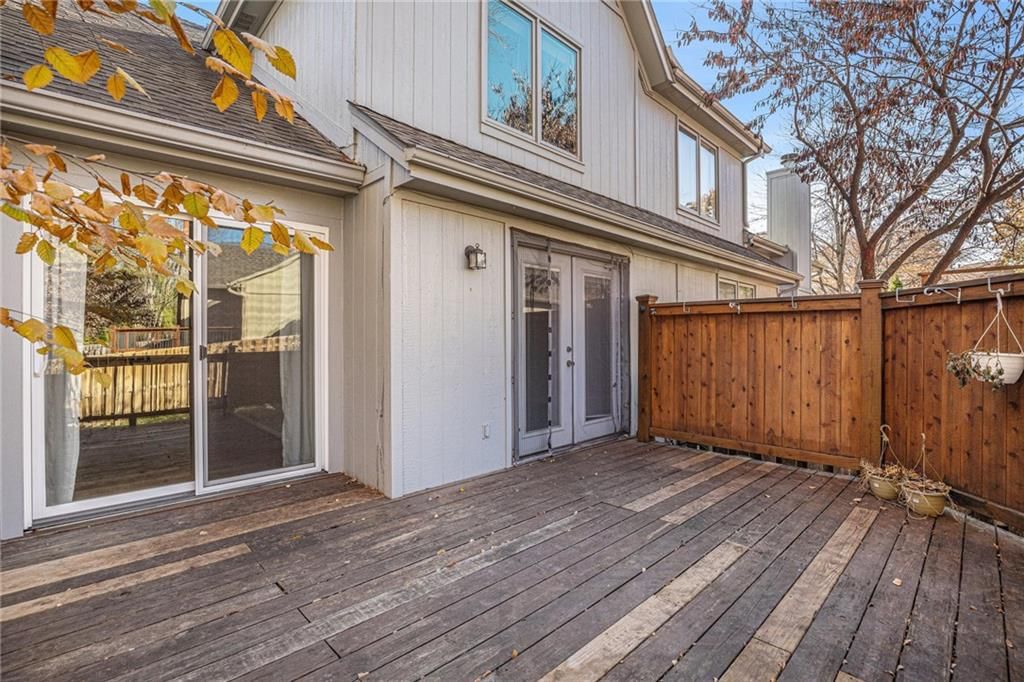 12605 Glenwood Street — photo 32