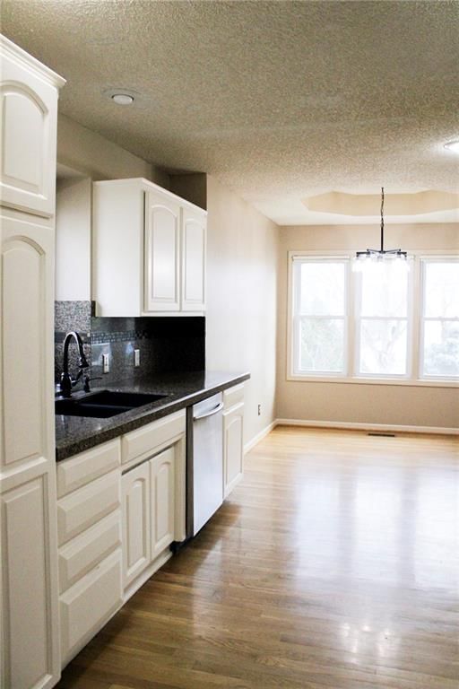 12605 Glenwood Street — photo 44