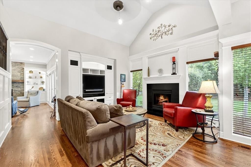 3716 W 141st Street — photo 3