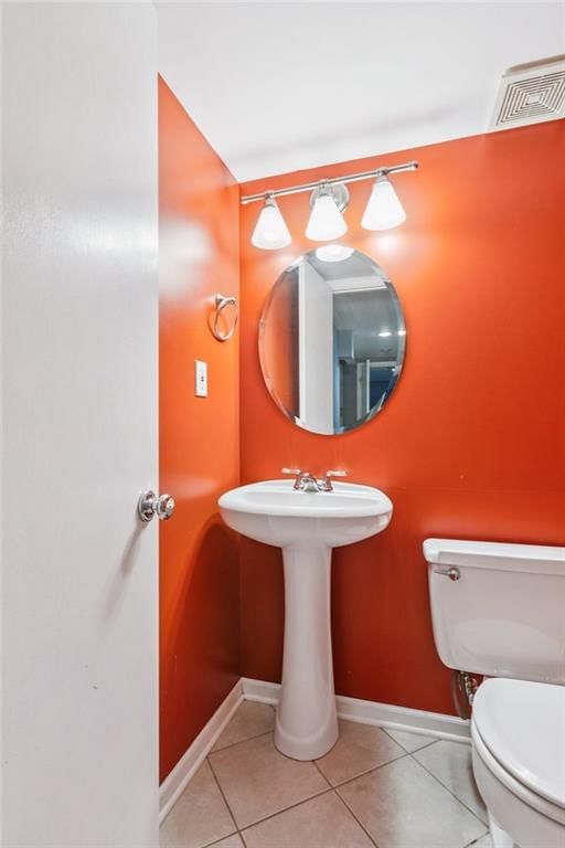 9516 Woodson Drive — photo 11
