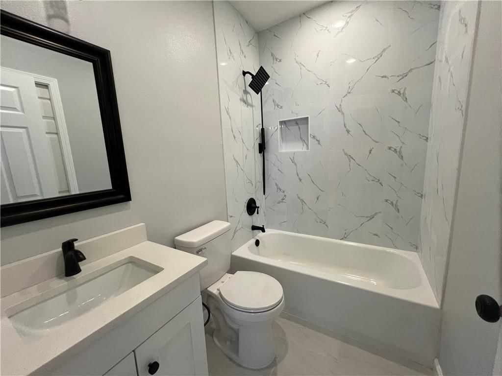 608 W Peoria Street — photo 9