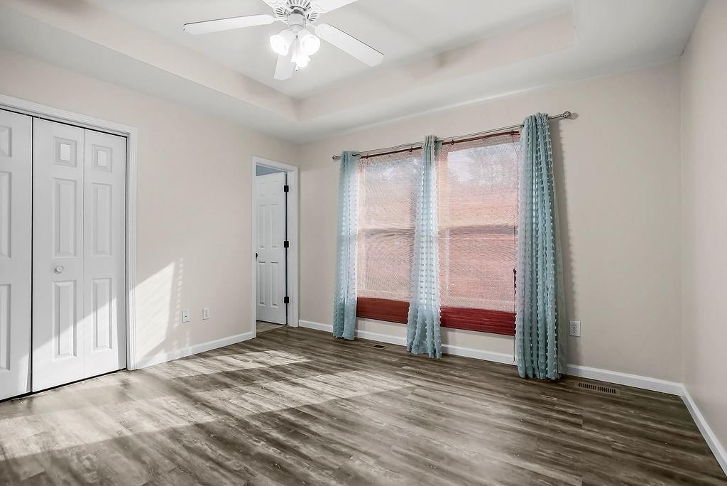 411 W 5th Street — photo 14