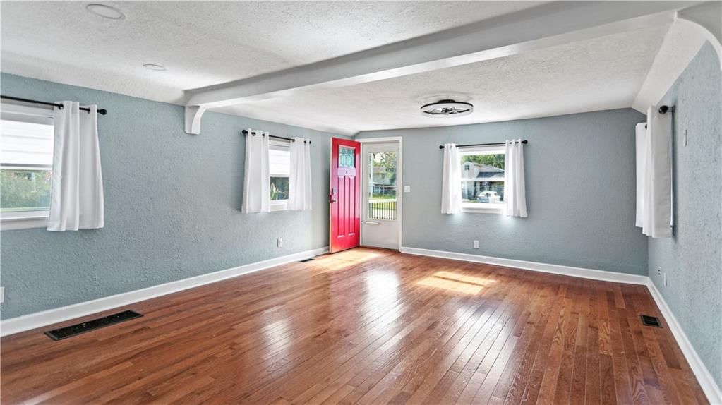 507 Newton Street — photo 4