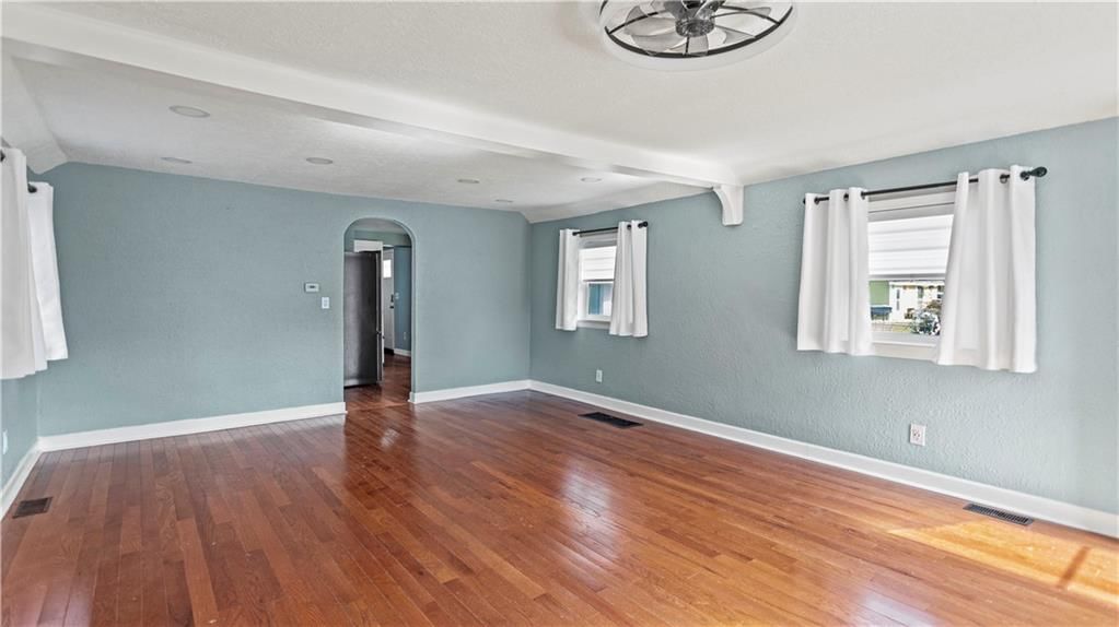 507 Newton Street — photo 28