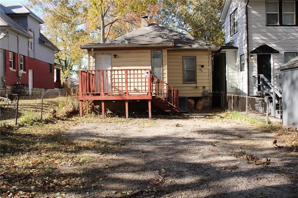515 Oakley Avenue — photo 22