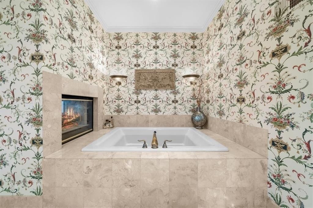 5835 W 167th Street — photo 18