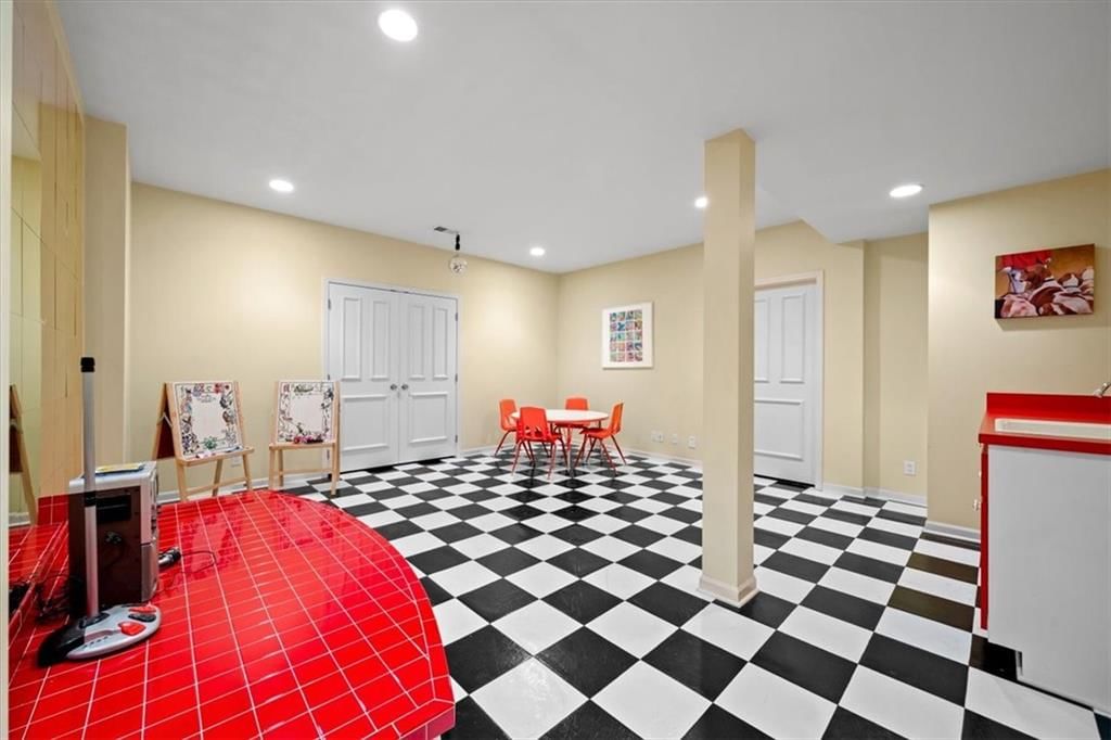 5835 W 167th Street — photo 30