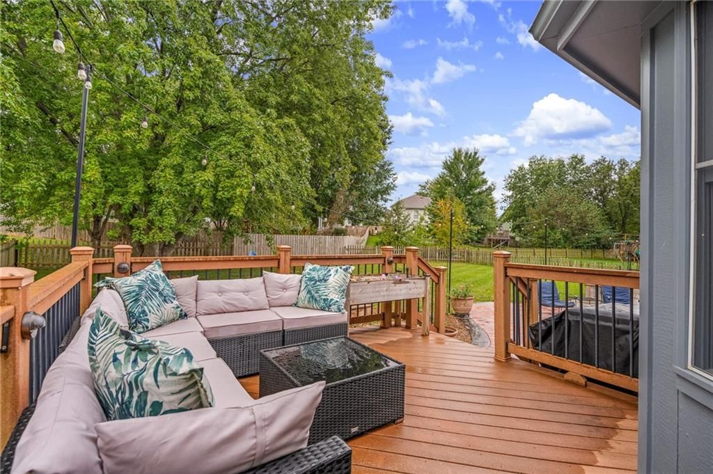 Photo 31 of 40 - 4605 NE Kingston Drive