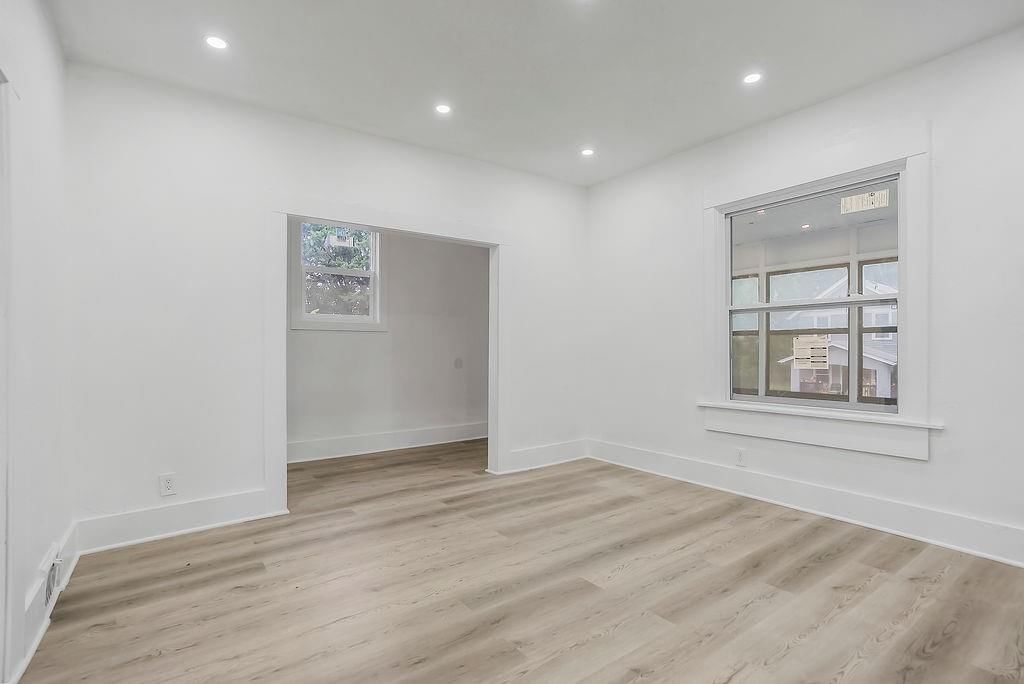 2634 Bales Avenue — photo 7
