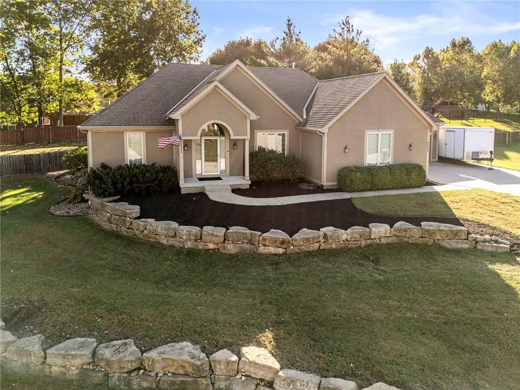 4227 N 125th Circle — photo 72
