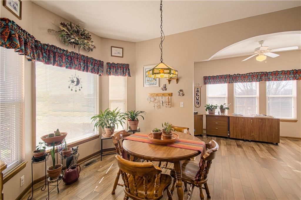12660 S Parker Terrace — photo 14