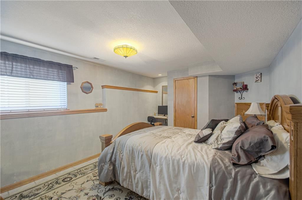 12660 S Parker Terrace — photo 33