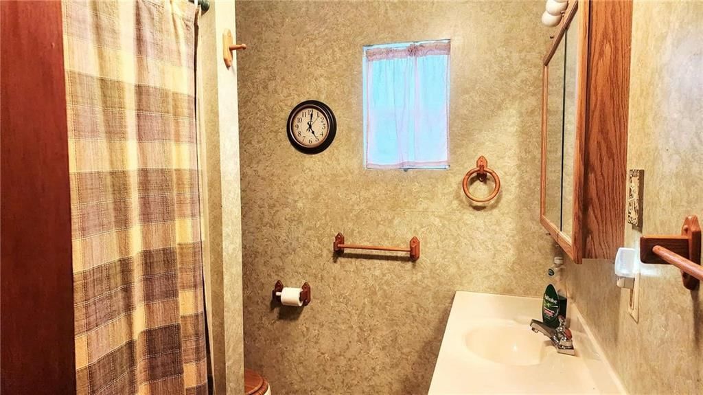 1570 Redbud Street — photo 11
