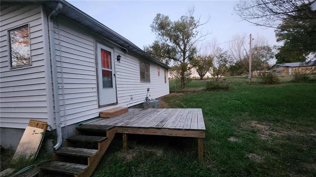 1570 Redbud Street — photo 24