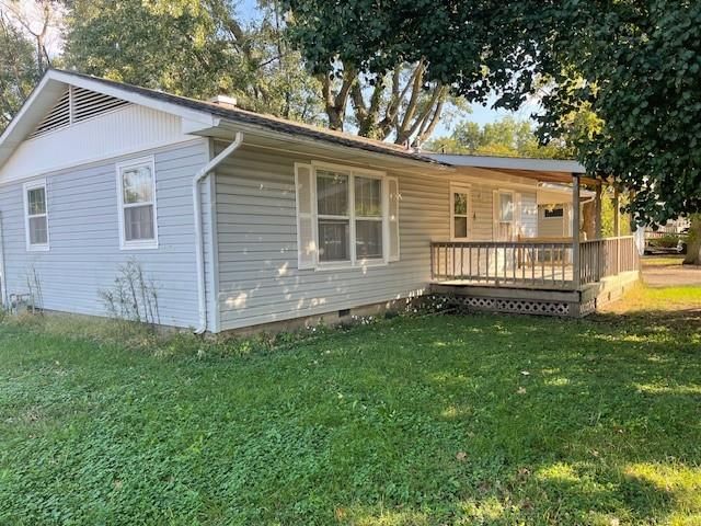 300 S Ozark Street — photo 10