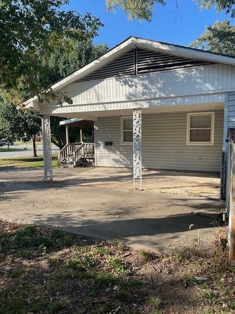 300 S Ozark Street — photo 11