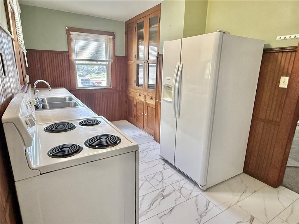 115 W 9th Street — photo 6