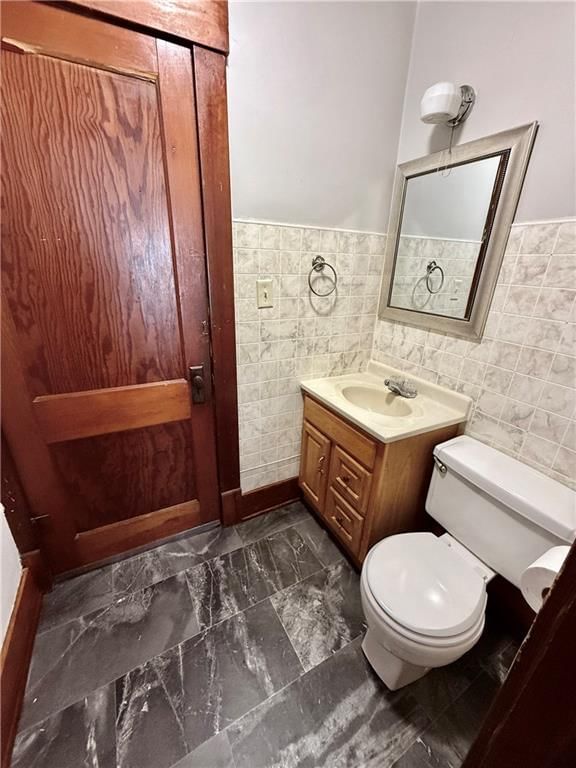 115 W 9th Street — photo 9