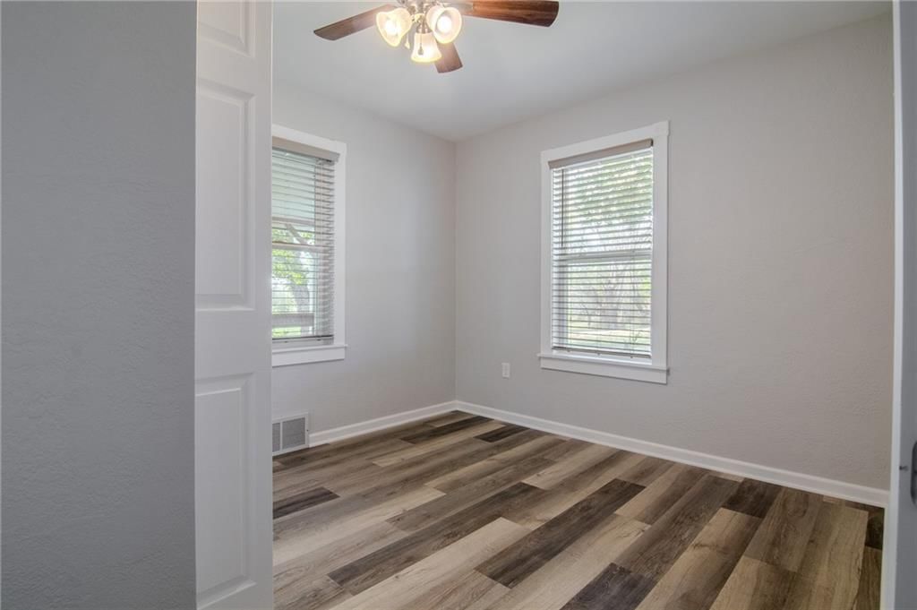 40503 E State Route 2 Highway — photo 17