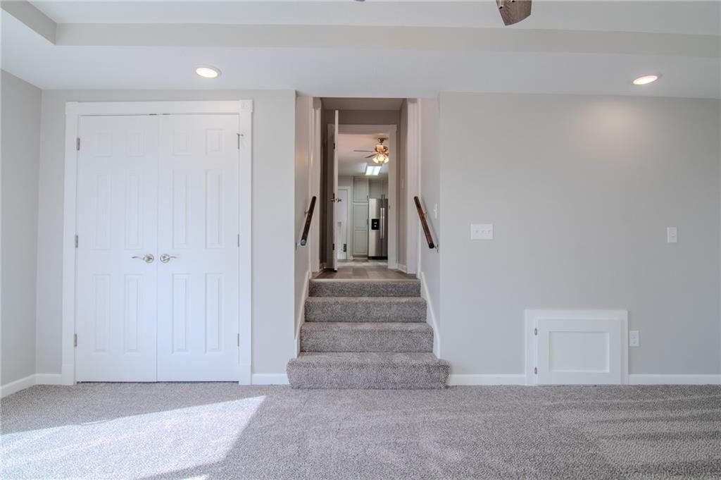 40503 E State Route 2 Highway — photo 24