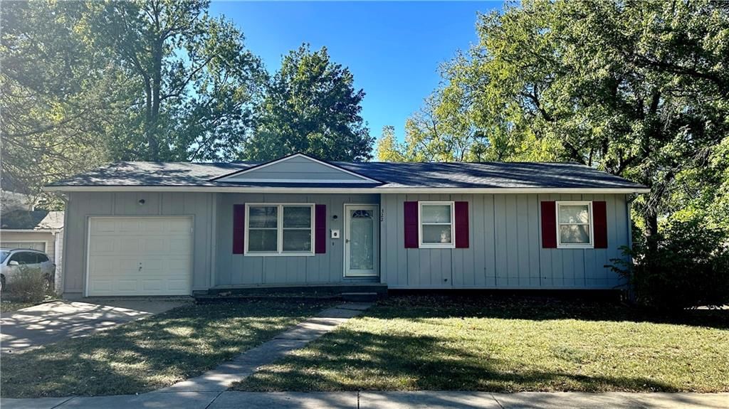 322 S Willow Street, Ottawa, KS