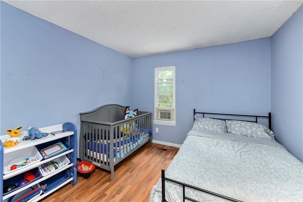 1312 E 123rd Terrace — photo 30